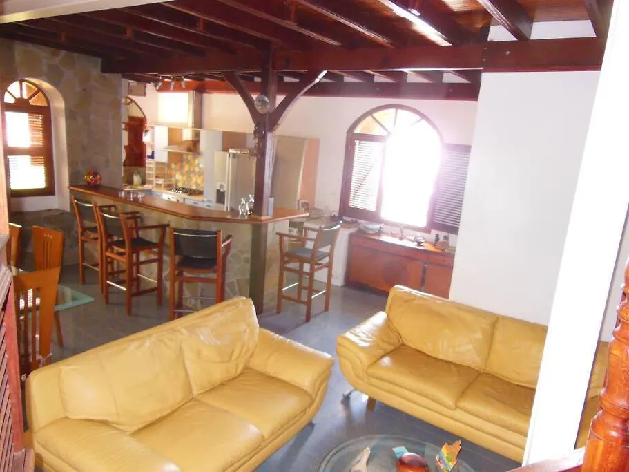 Maison Situee Dans Un Petit Village De Pecheur لو كاربيت 0*,  مارتينيك